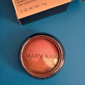 Mary Kay Radiant Blush - Warm Copper